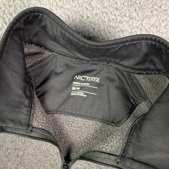 Arcteryx Covert 1/2 Zip Pullover Mens M Charcoal Gray Fleece Sweater Jacket - Picture 3 of 10